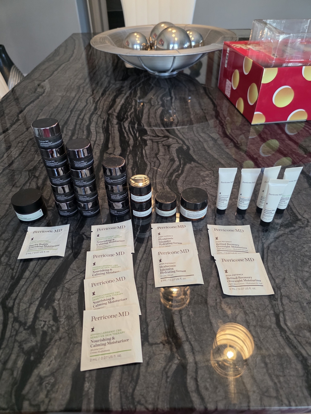 NWT Perricone MD Women Skincare Sample Set Of 31 Travel Sizes